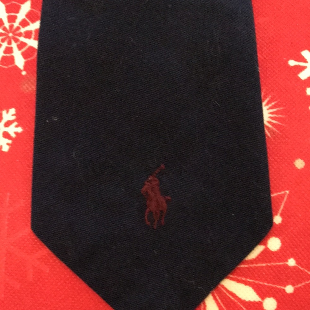 POLO NECKTIE  all cotton  BEAUTIFUL NAVY BLUE.       EXCELLENT condition